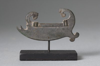 Fibula eines Schiffes (verzinntes Bronze) von Roman